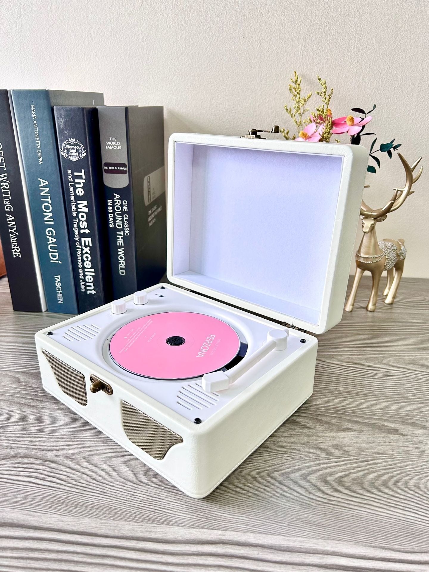 Vintage Horn Bluetooth Speaker CD Player Portable All‑in‑One Music System eprolo