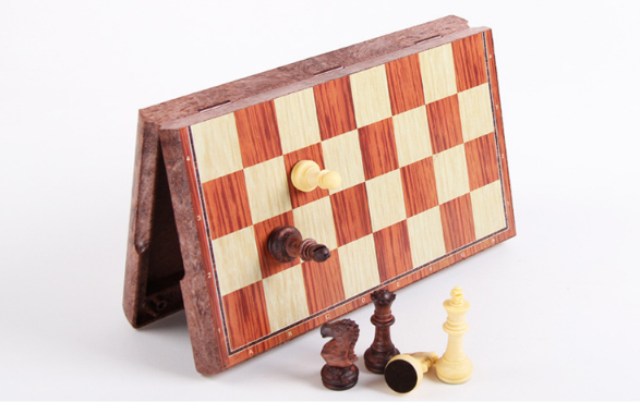 Classic U3 Medium Chess Set – Portable Strategy Game for All Ages eprolo